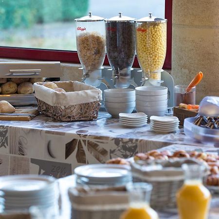 Hotel Aireco à Cazères-sur-lʼAdour Extérieur photo